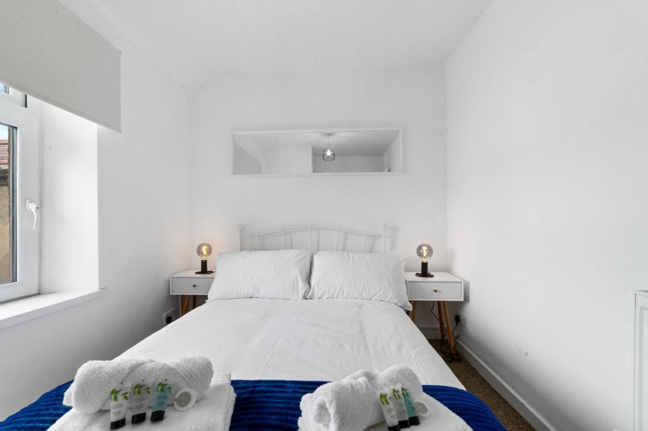 Village Cwtch Whitchurch 2 Bedroom Apartment Κάρντιφ Εξωτερικό φωτογραφία